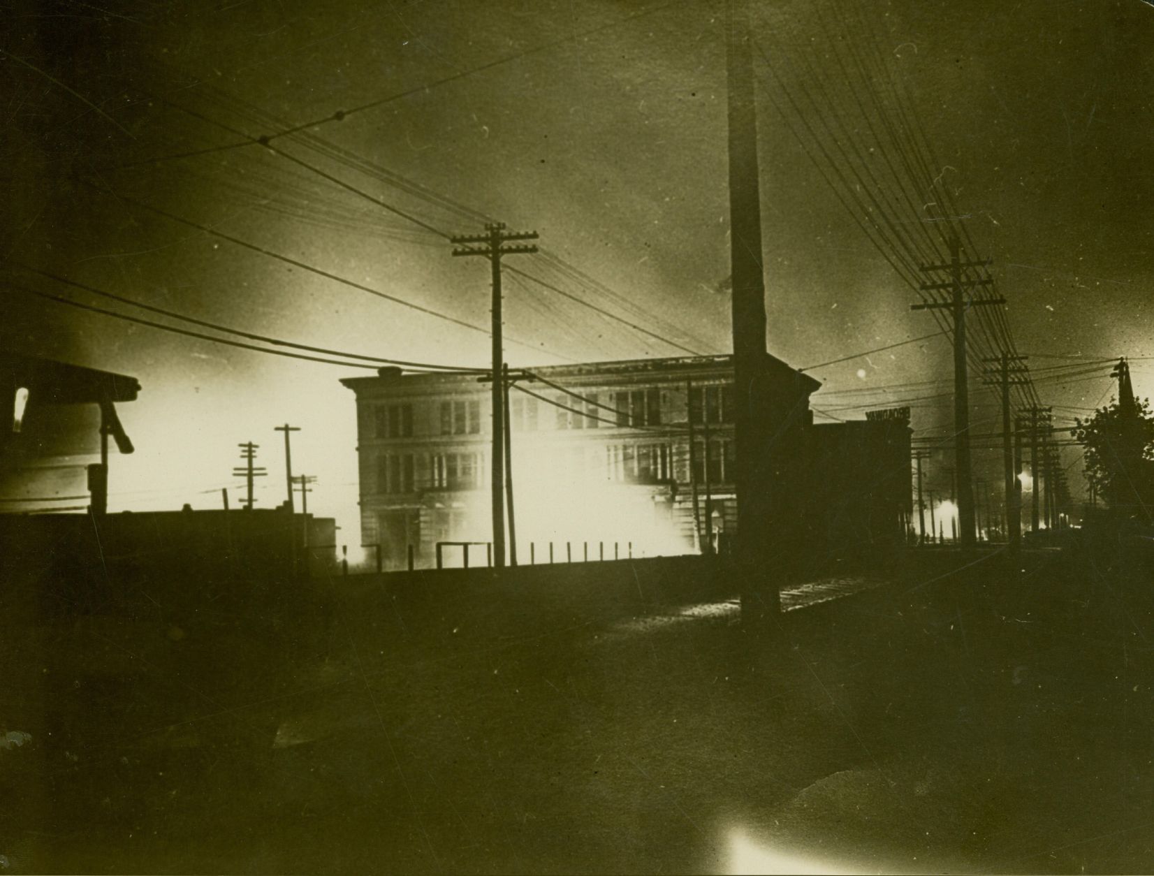 Flames near East St. Louis city library